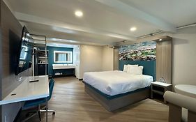 Costa Mesa Inn - Newport Beach Area